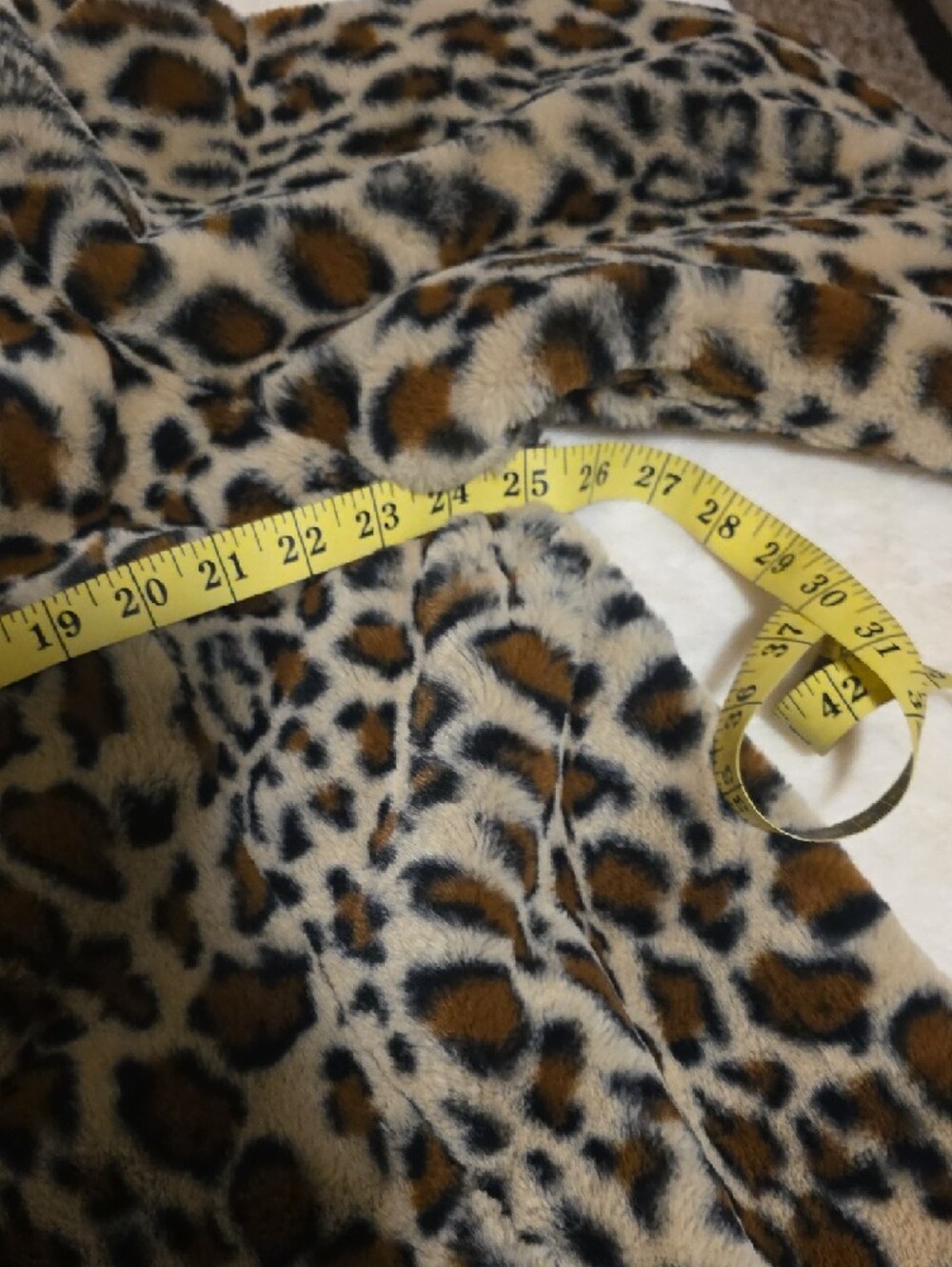 dennis basso Leopard-Print Teddy Jacket in Beige, Brown and Black - Picture 6 of 7